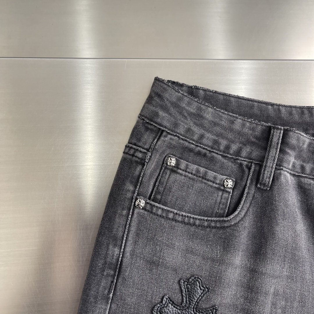 Chrome Hearts Heavy-Duty Cross-Logo Denim Shorts - Image 6