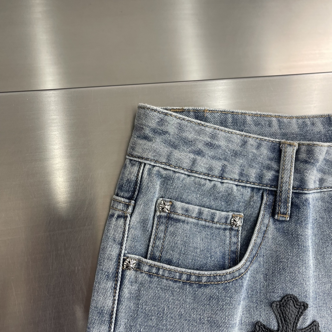 Chrome Hearts Heavy-Duty Cross-Logo Denim Shorts - Image 5