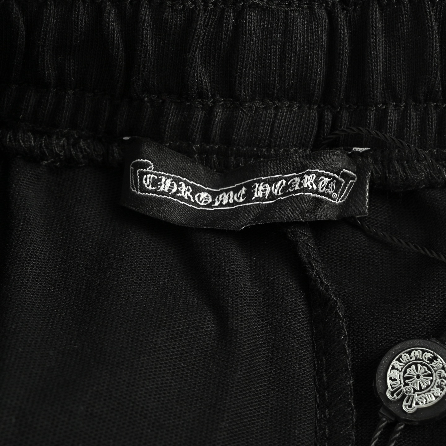 Chrome Hearts DeadlyDoll Comic-Print Pants - Image 5