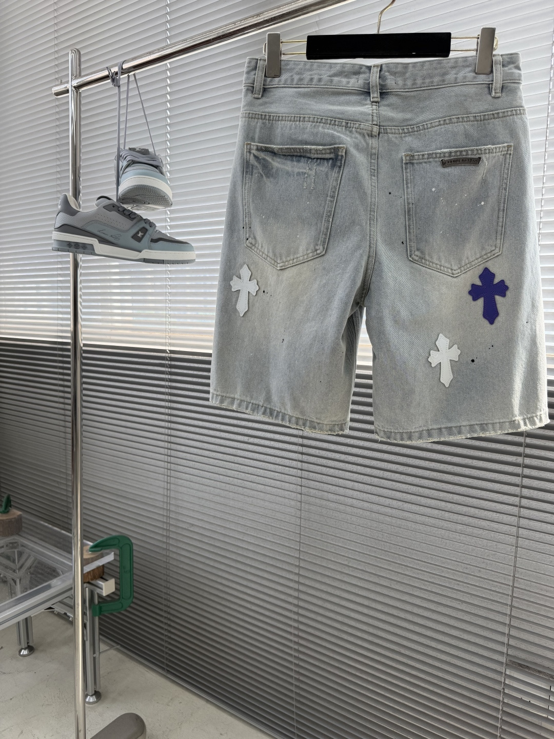 Chrome Hearts Cross-Pattern Patchwork Embroidered Jeans - Image 3