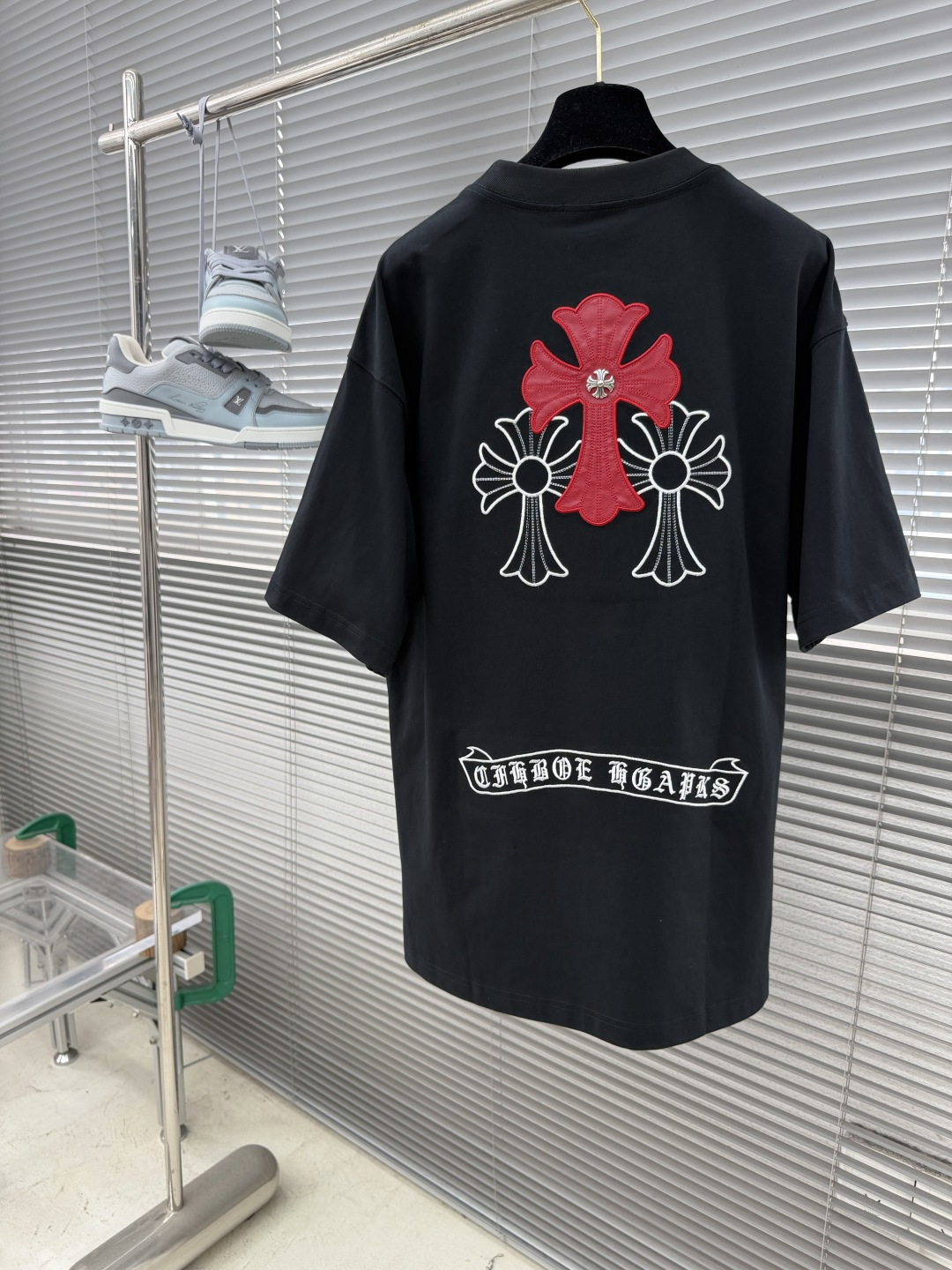2026SS Heavy-Duty Washed Patch Embroidered Short-Sleeve Shirt - Image 2