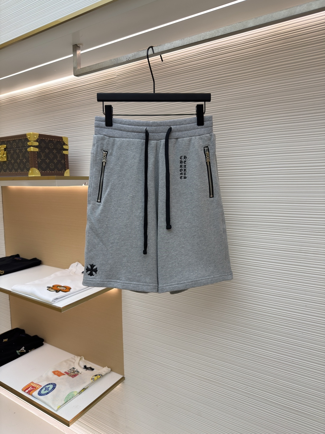 Sanskrit Embroidered Patch-Detail Drawstring Shorts - Image 3
