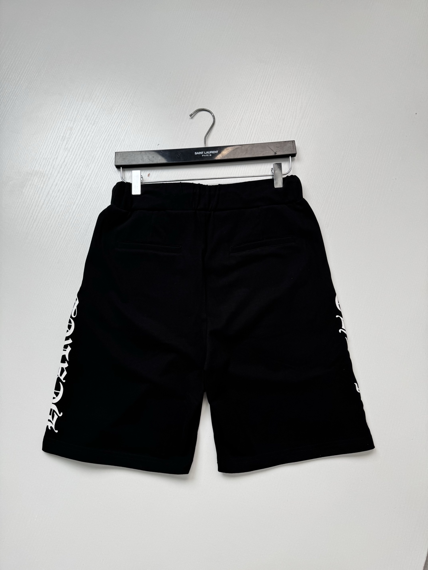 Chrome Hearts Side-Print Gothic Horseshoe-Print Athletic Shorts - Image 4
