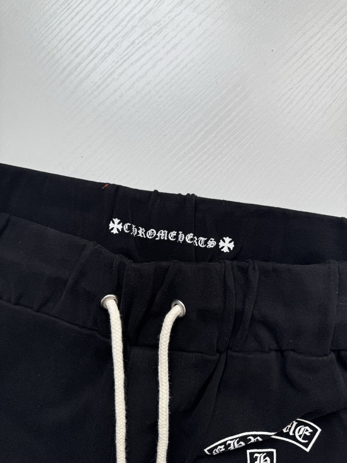 Chrome Hearts Vertical Stripe with Horseshoe Print Shorts - Image 8