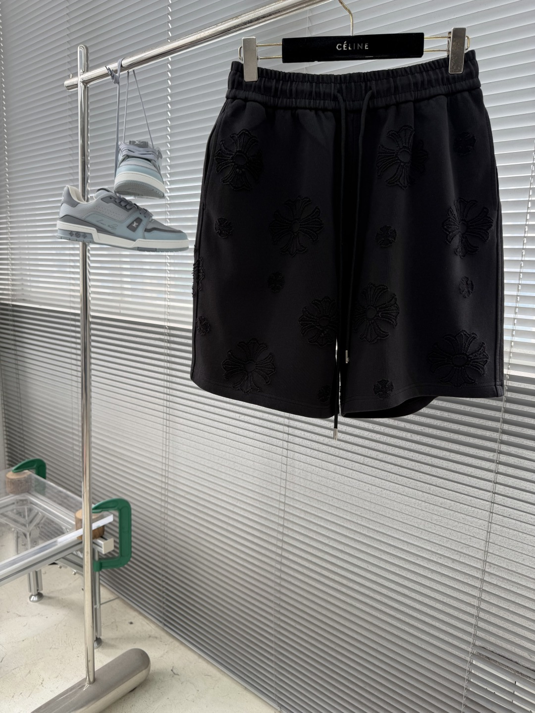 Chrome Hearts 26SS All-Over Print Elastic Waist Casual Pants Shorts - Image 3