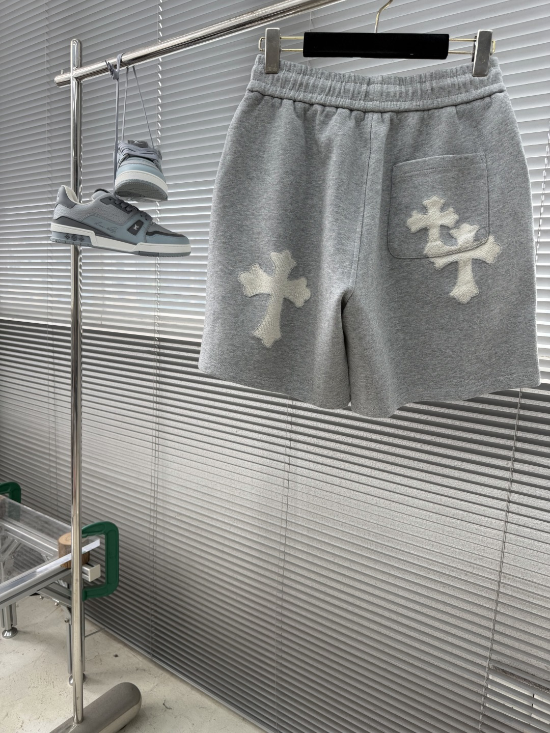 Chrome Hearts 26SS Casual Pants with Elastic Waistband Shorts - Image 2