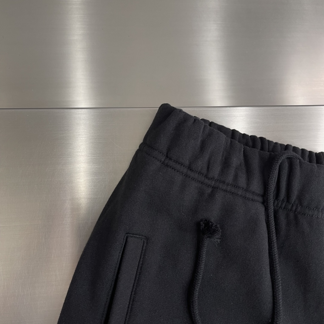 Chrome Hearts 26SS Three Cross Embroidered Shorts - Image 6