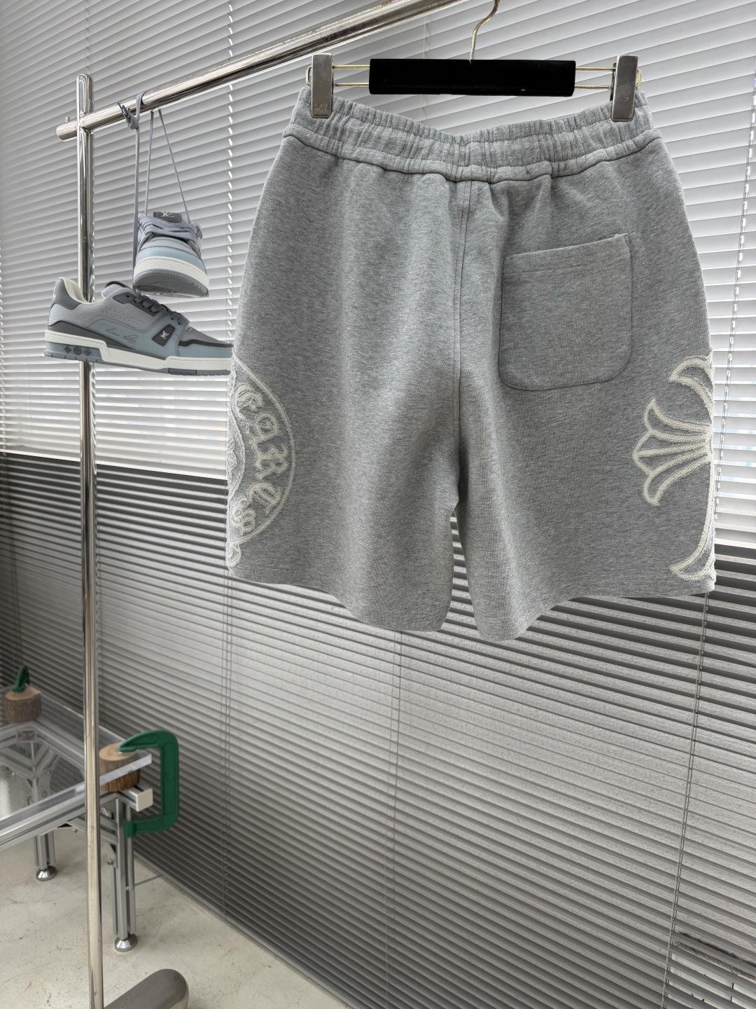Chrome Hearts 26SS Casual Pants with Elastic Waistband Shorts - Image 2