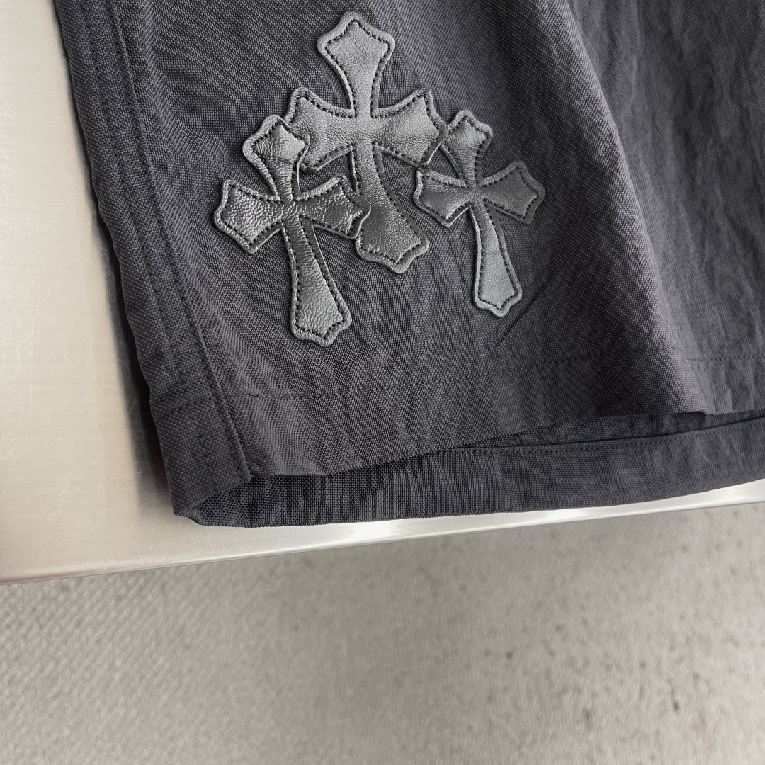 Chrome Hearts Classic Cross-Pattern Embroidered Shorts - Image 6