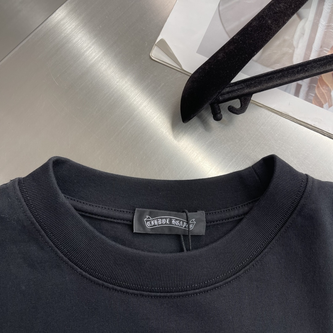 Chrome Hearts Black Crew-Neck Washed Short-Sleeve Shirt - Image 4