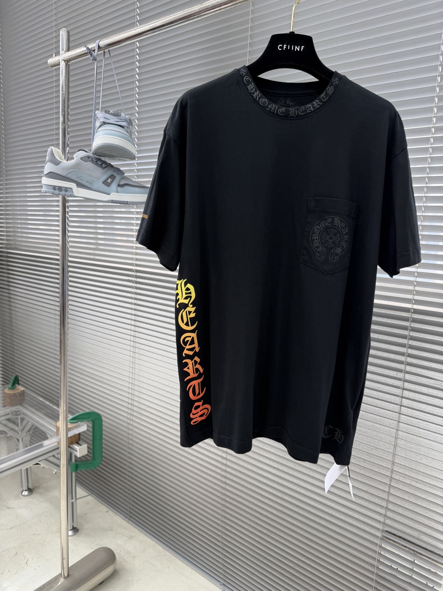 26SS Short-Sleeve T-Shirt with Colorful Letter Horsehoe Print - Image 2