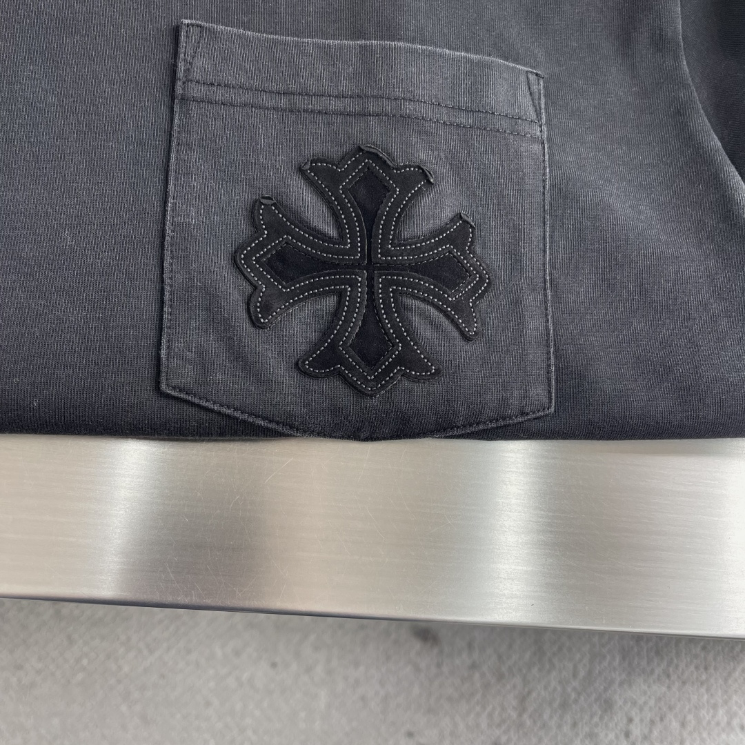 Chrome Hearts 2026SS Distressed and Frayed T-Shir - Image 5