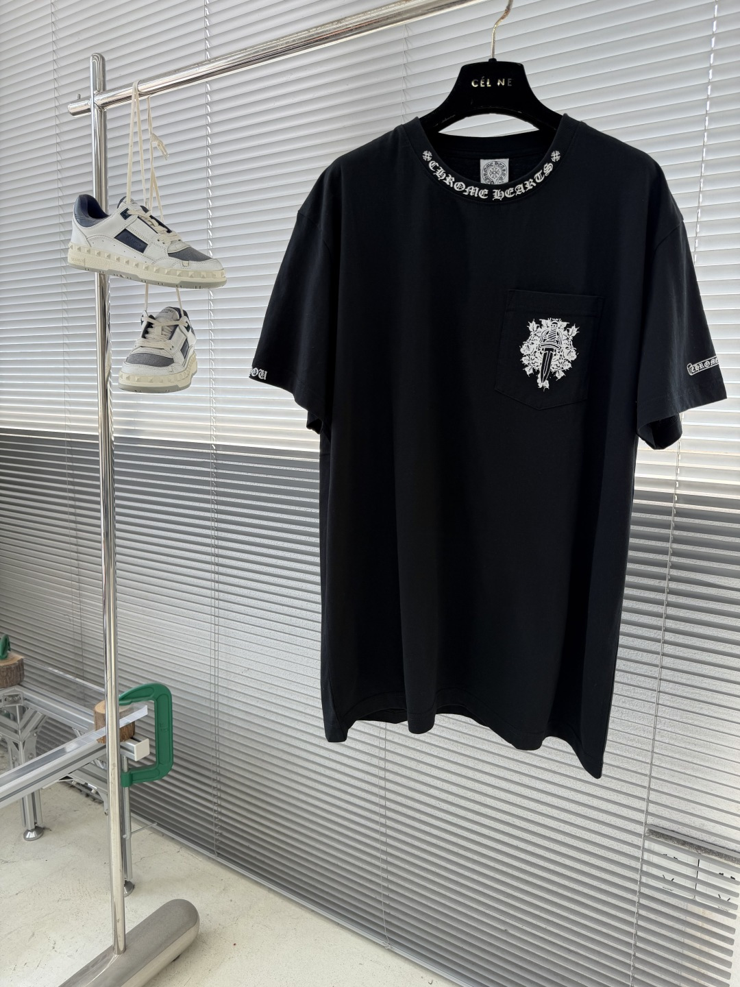Chrome Hearts Vintage Vine Sword Short-Sleeve Shirt - Image 3