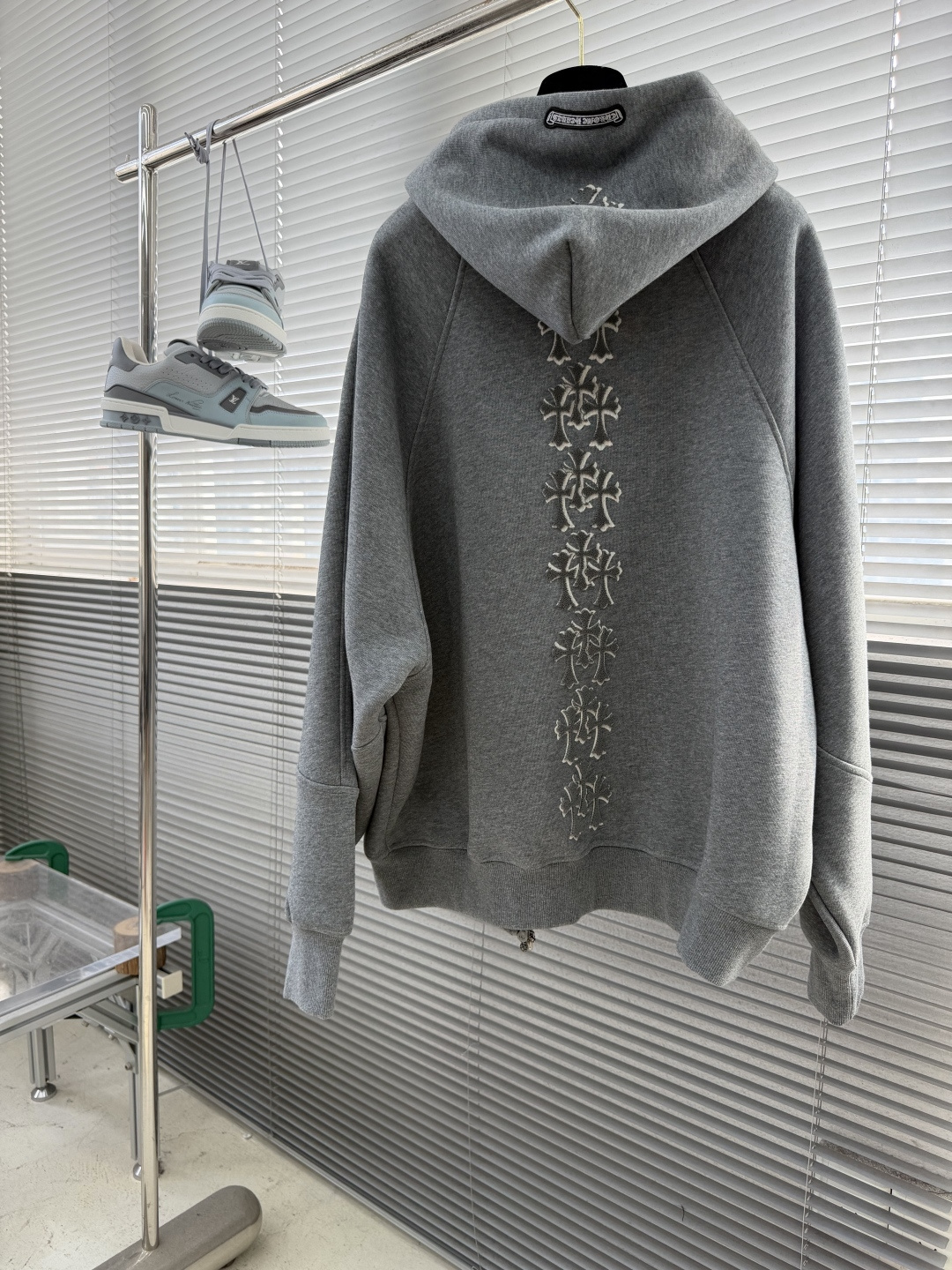 CH Cross-Front Zipper Cardigan Jacket - Image 2