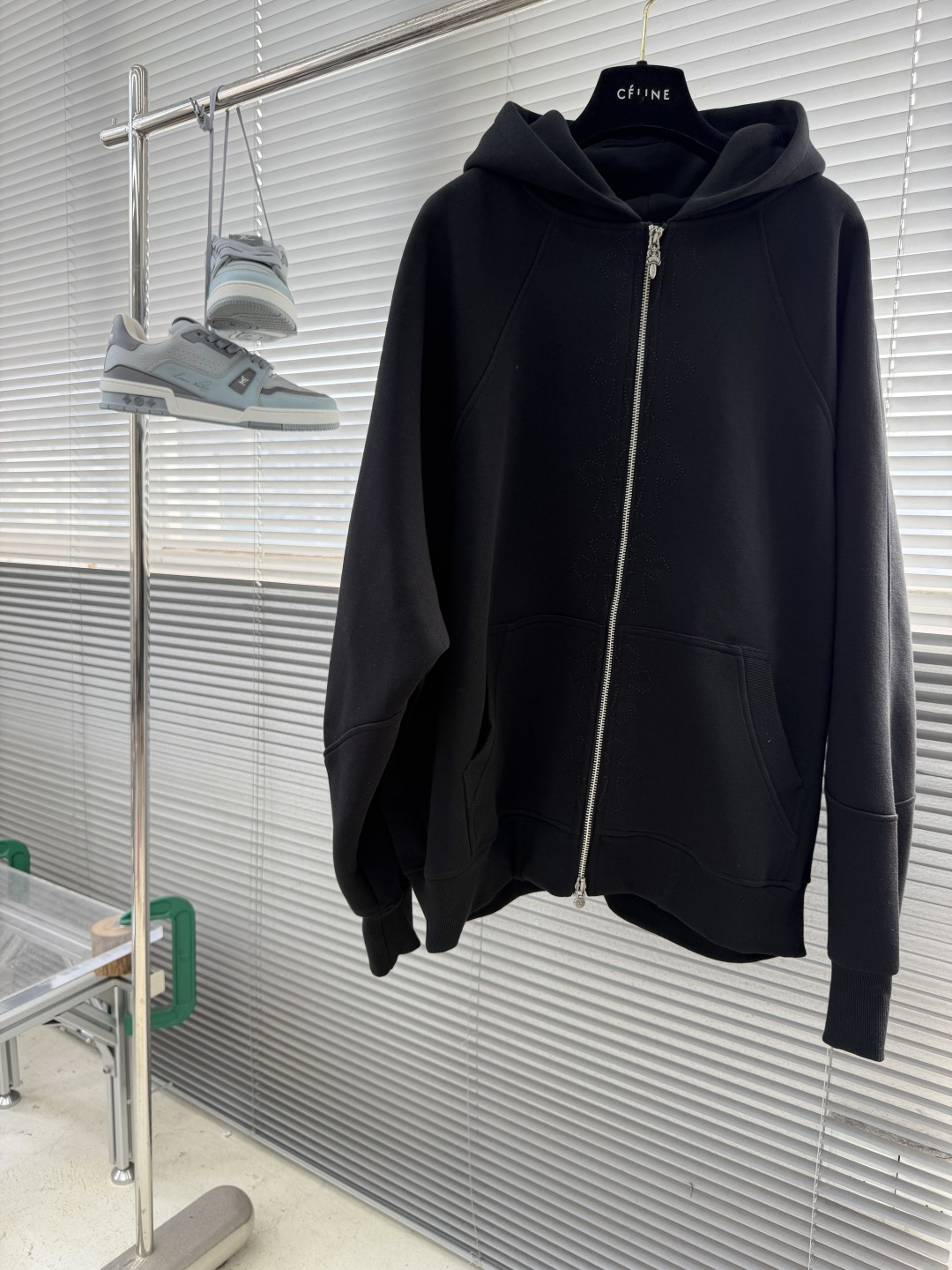 CH Cross-Front Zipper Cardigan Jacket - Image 3