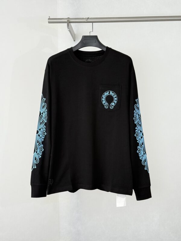 CH Miami Exclusive Horseshoe Print Long-Sleeve Shirt