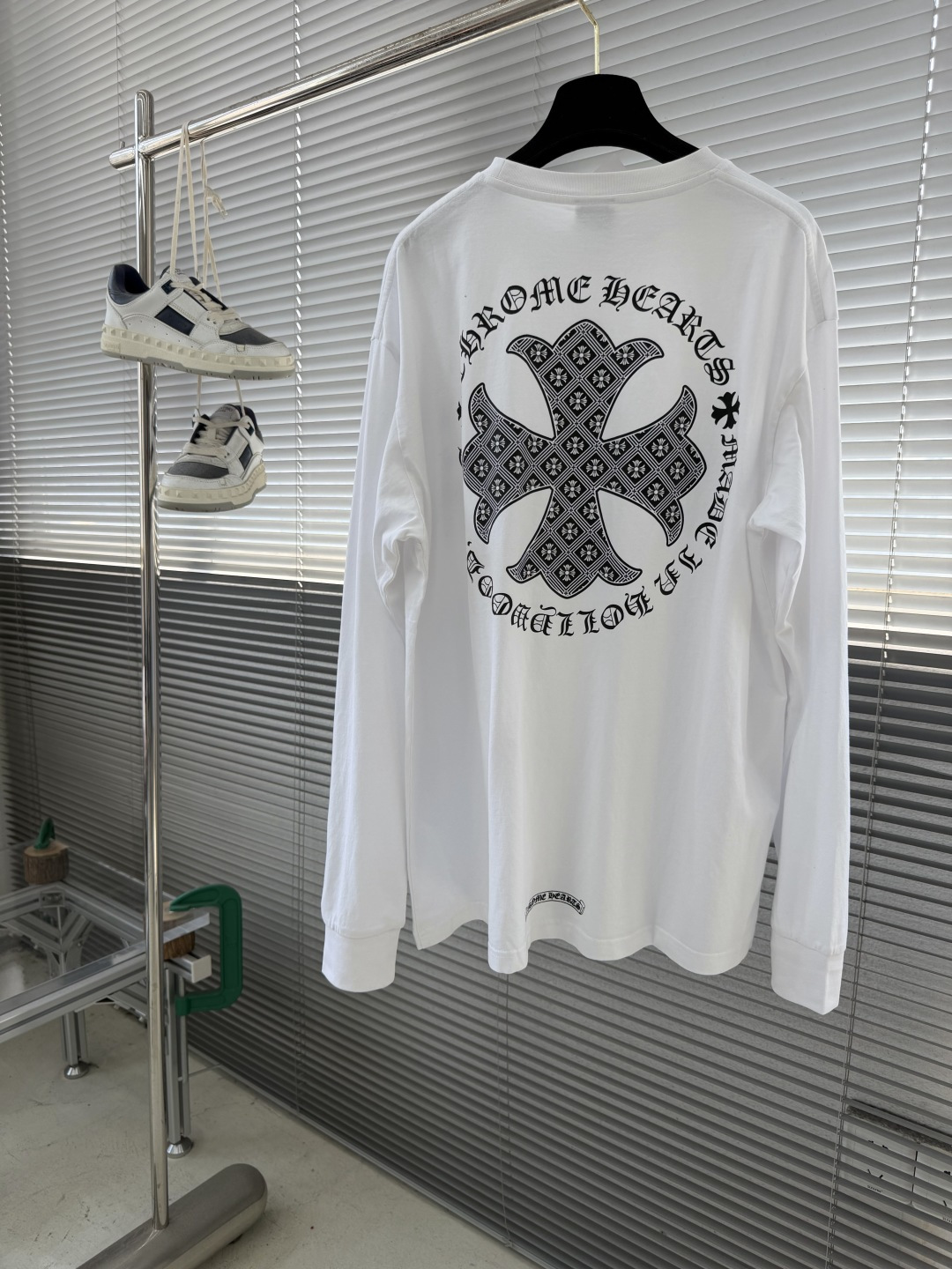 Vintage Long-Sleeve Shirt with Subtle Cross Pattern - Image 2