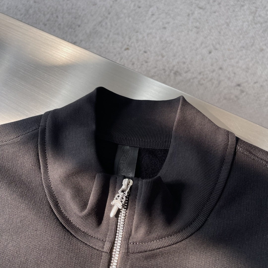 25FW Patchwork Cross-Front Half-Zip Long-Sleeve Sweatshirt - Image 4