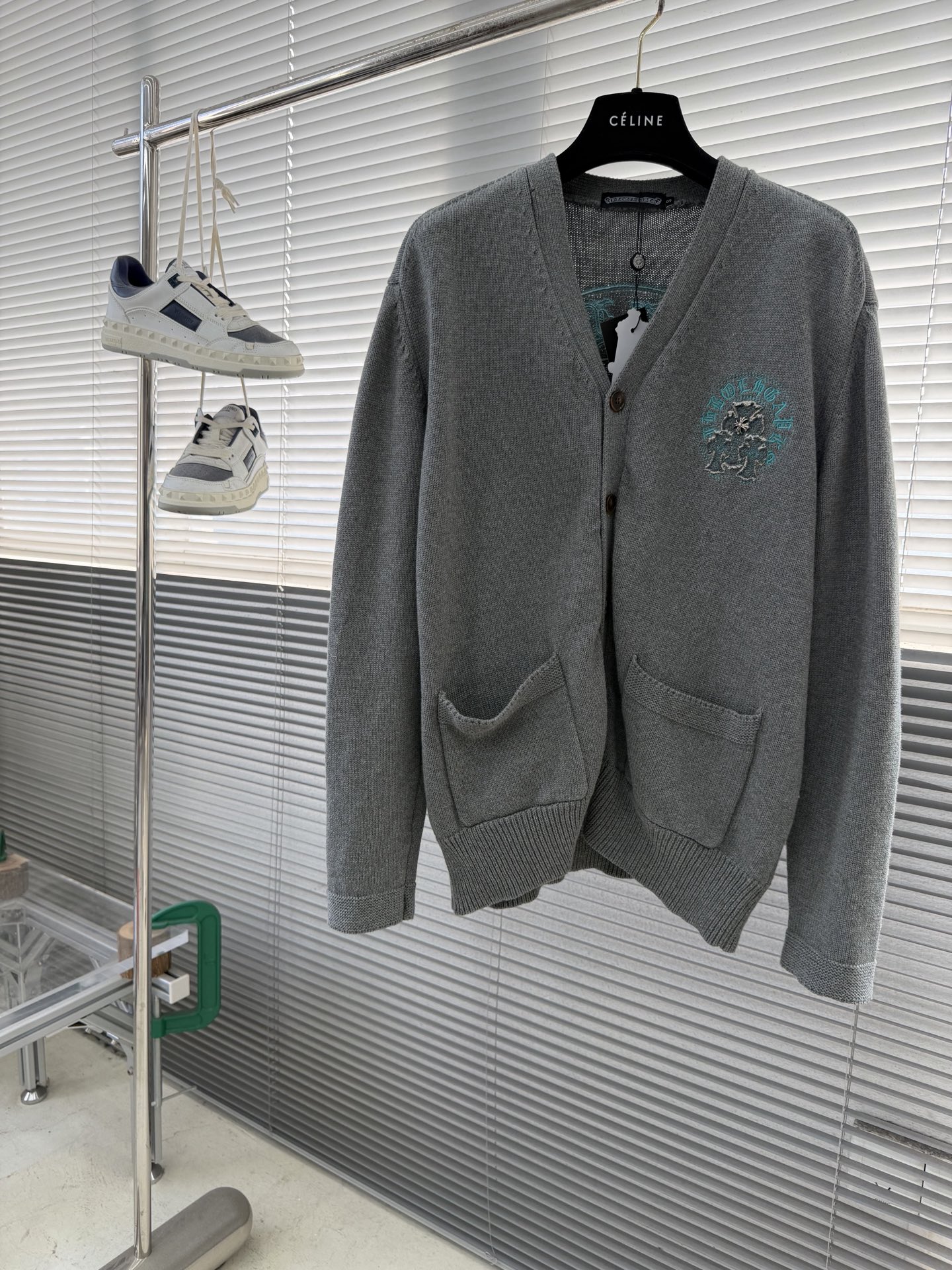 Fall/Winter 2025 Fashion-Forward Sweaters - Image 3