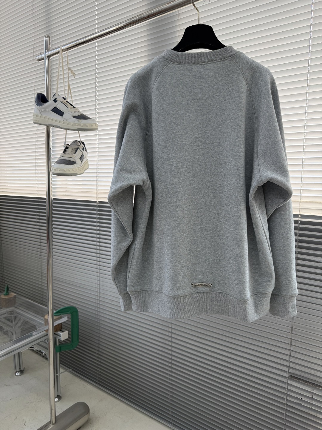 Round-Neck Fleece-Lined Sweatshirt with Leather Accents - Image 2
