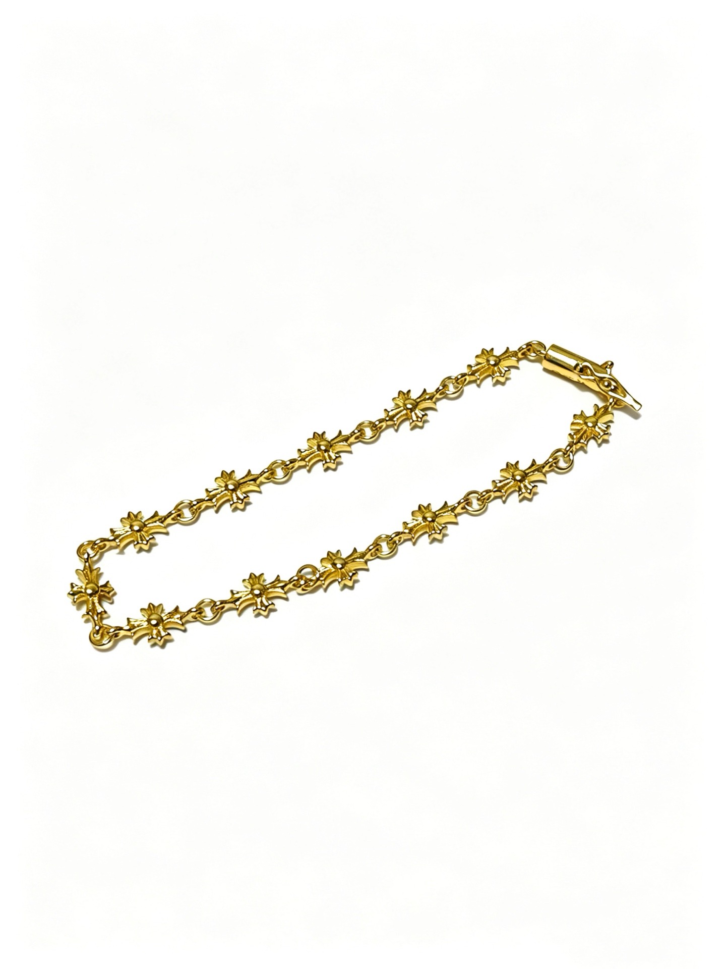 Chrome Hearts Classic Vintage Cross-Pattern Polished Cuban Bracelet - Image 2