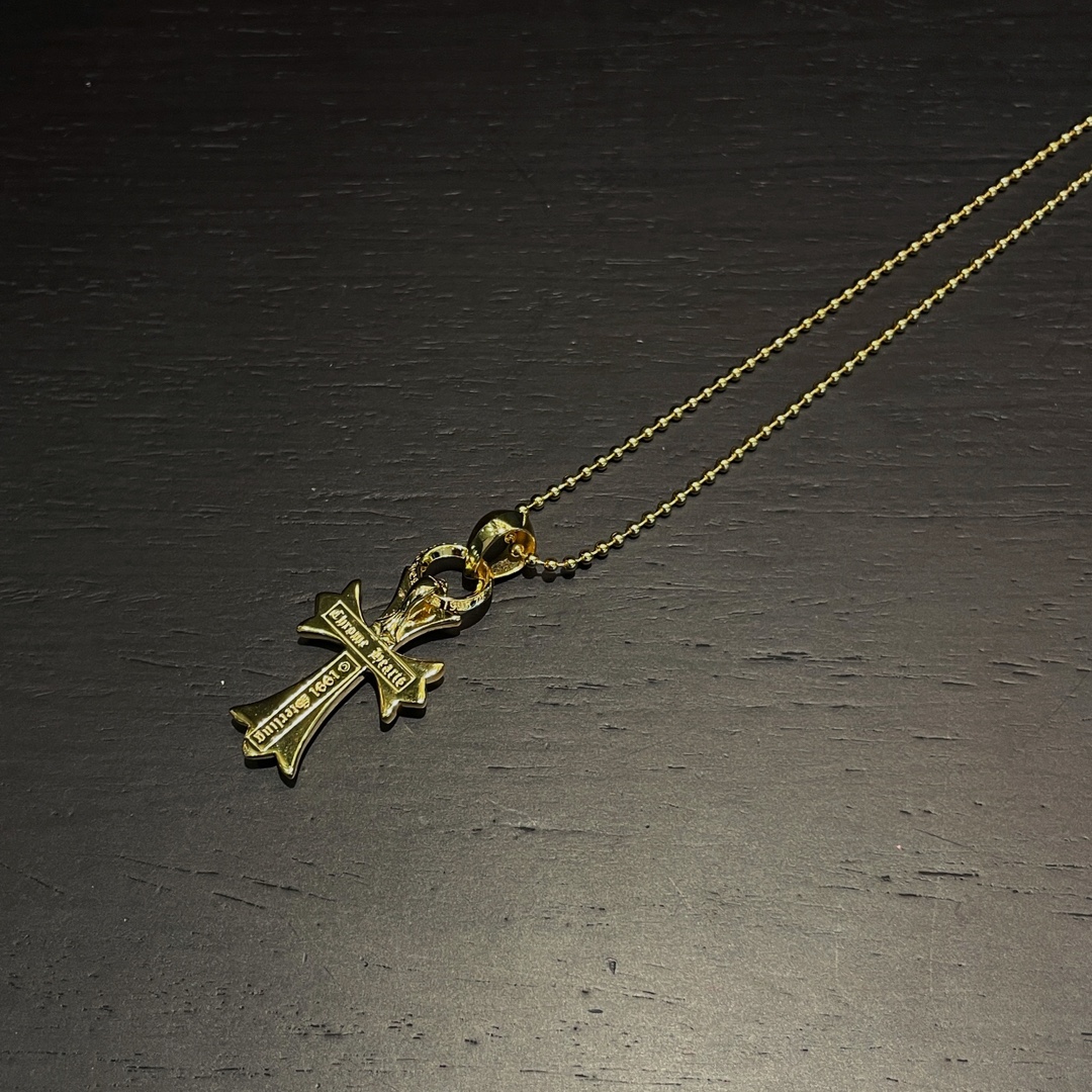 CH Gold-Plated Green Diamond Teardrop Cross - Image 5