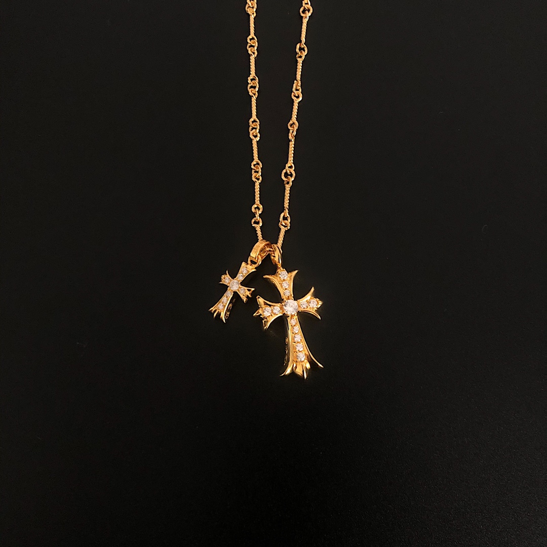 CH 22K Gold Double Cross Necklace - Image 5