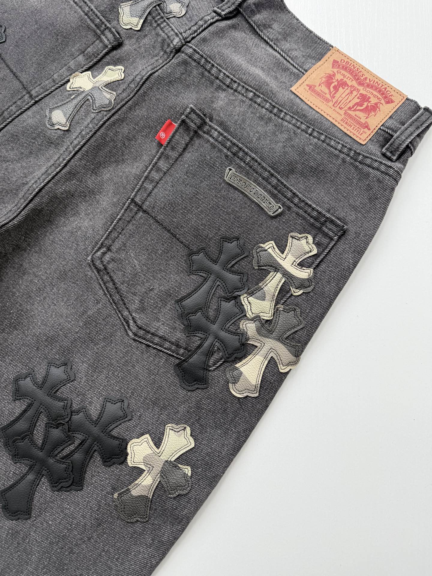 CH Black and Gray Washed Camouflage Patchwork Leather Cross-Design Jeans - Image 5