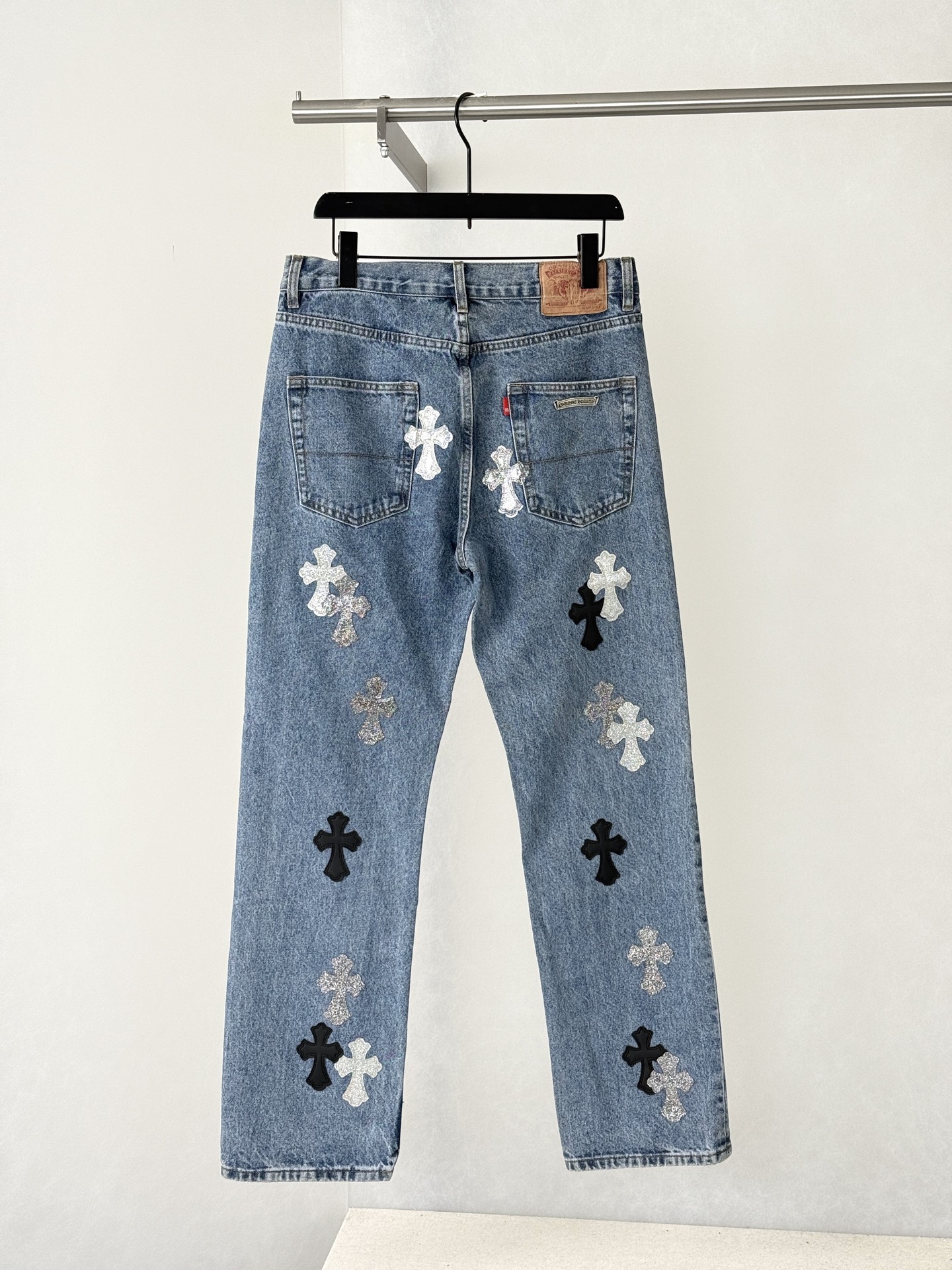 CH Multicolored Cross-Patterned Patchwork Leather-Trimmed Heart-Print Jeans - Image 2